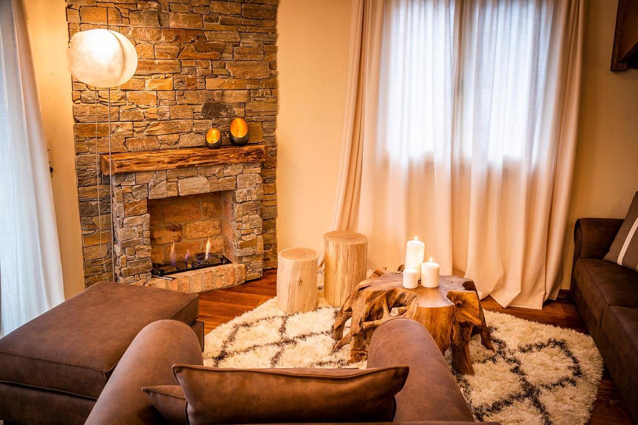 Golden Hill Country Chalets & Suites Waldschach Exteriér fotografie
