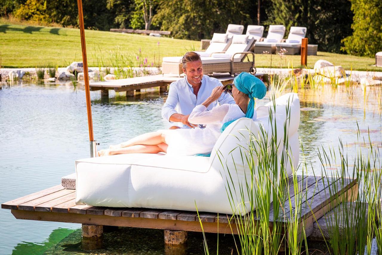 Golden Hill Country Chalets & Suites Waldschach Exteriér fotografie