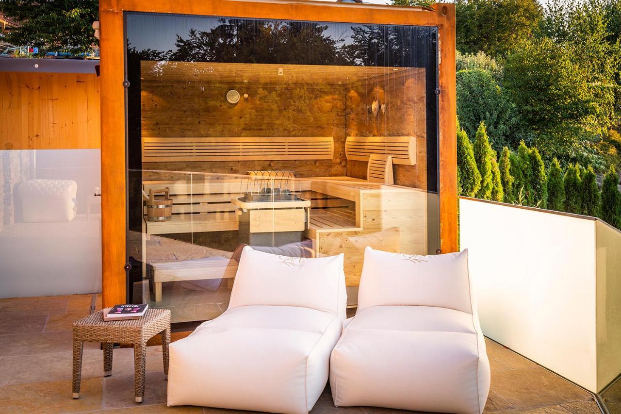 Golden Hill Country Chalets & Suites Waldschach Exteriér fotografie